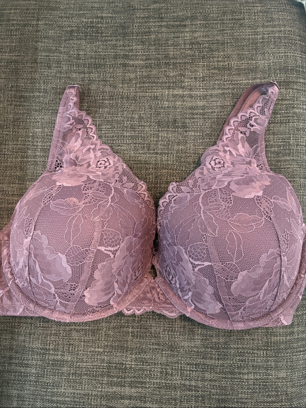 Torrid push up underwire bra.